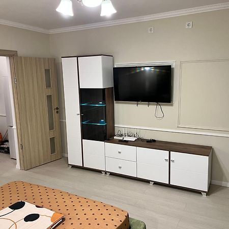 Apartament 1 Camera Брэила Экстерьер фото